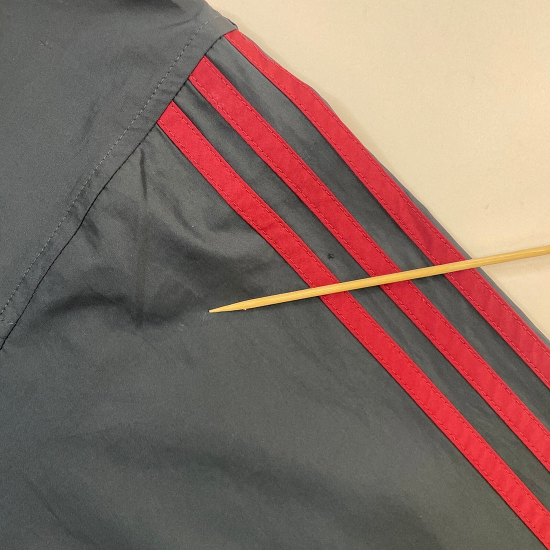 Vintage Adidas Windbreaker Light Jacket Size Large