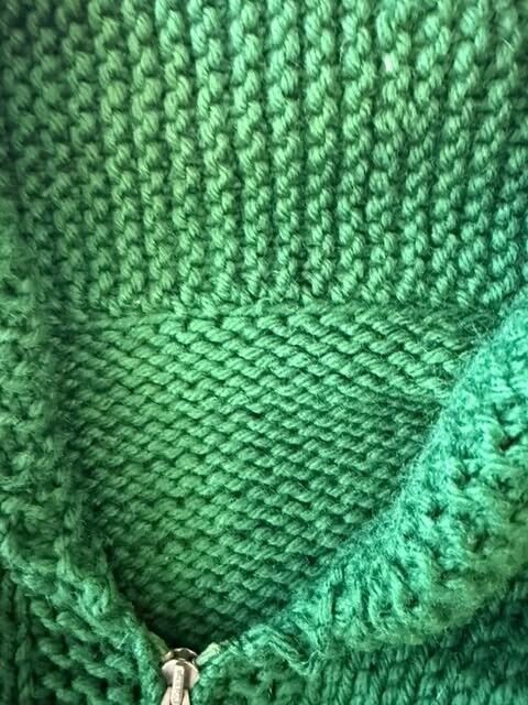 Vintage Patterned Wool Knit Cowichan Sweater Size XL Green