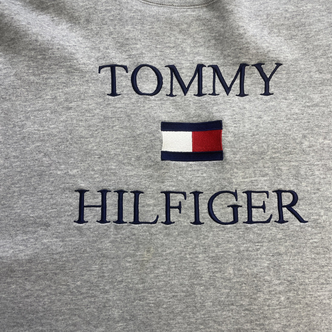 Tommy Hilfiger Crewneck Sweatshirt Size XL Embroidered