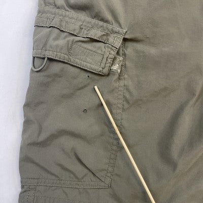 The North Face Cargo Shorts Size Medium Green