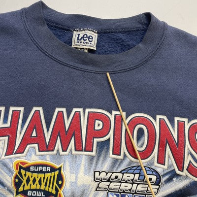 Vintage Boston Red Sox World Series Champs Sweatshirt Size Medium 2004 MLB