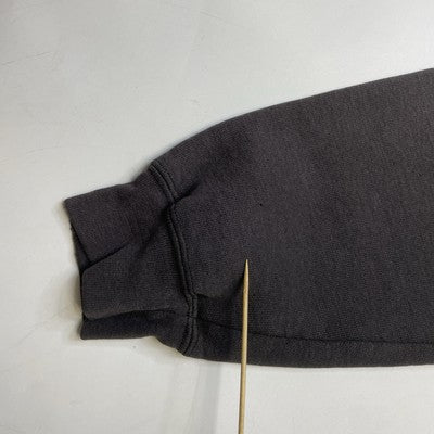 Carhartt Sweatshirt Hoodie Size Large Black Sleeve Spell Out