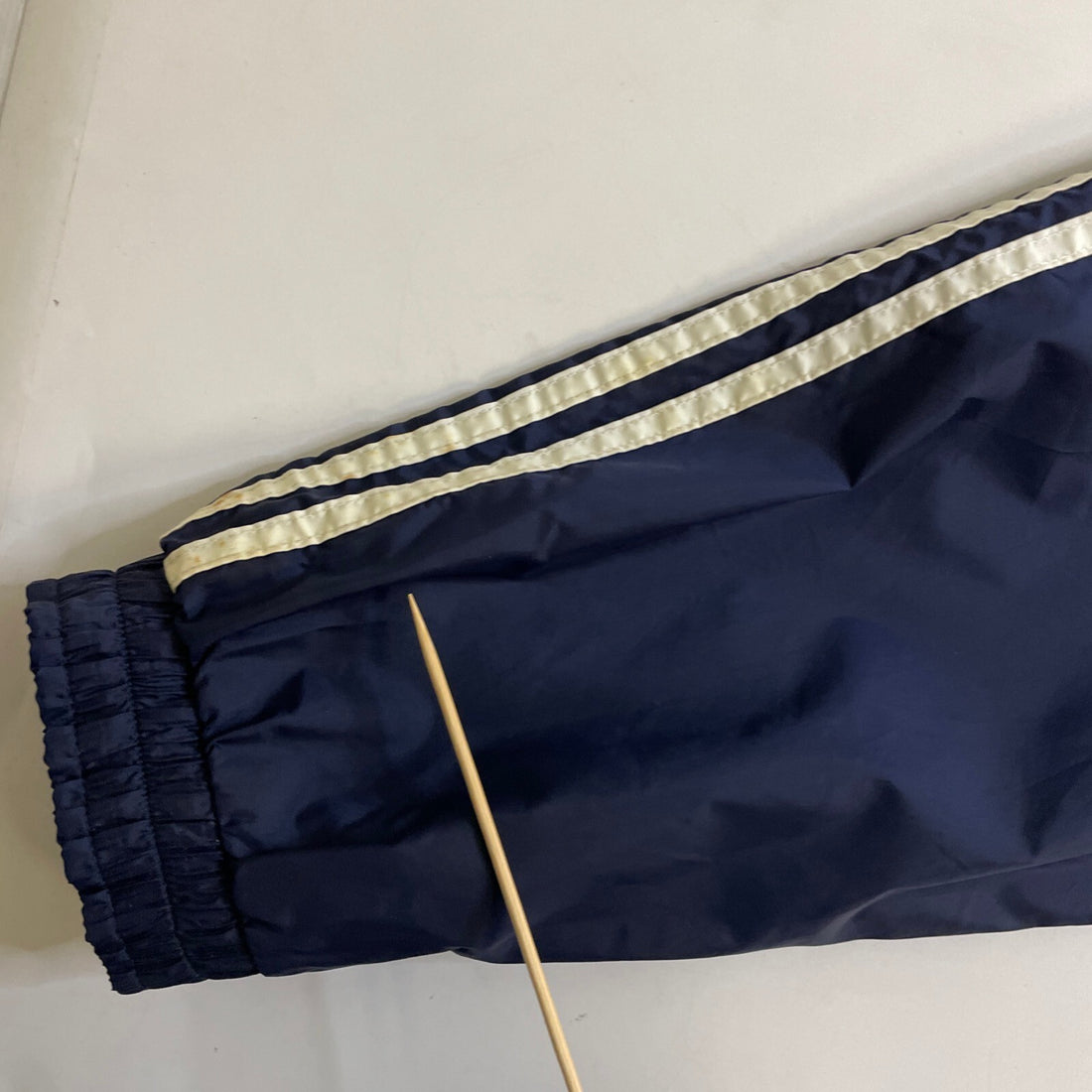 Vintage Adidas Windbreaker Light Jacket Size Medium