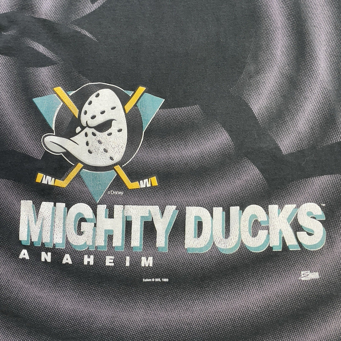 Vintage Anaheim Mighty Ducks T-Shirt Size XL All Over Print 1993 90s NHL