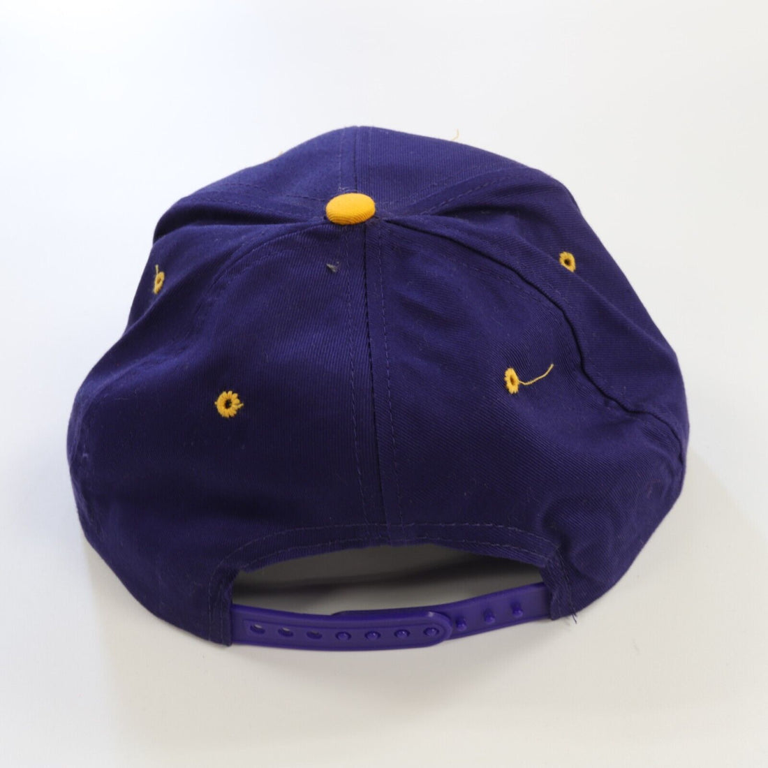 Vintage Los Angeles Lakers Snapback Hat Cap OSFA NWT Deadstock 90s NBA