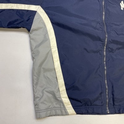 Vintage New York Yankees Majestic Windbreaker Light Jacket Size Medium MLB