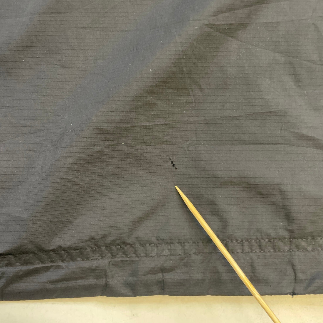 Nike Windbreaker Light Jacket Size Small Black