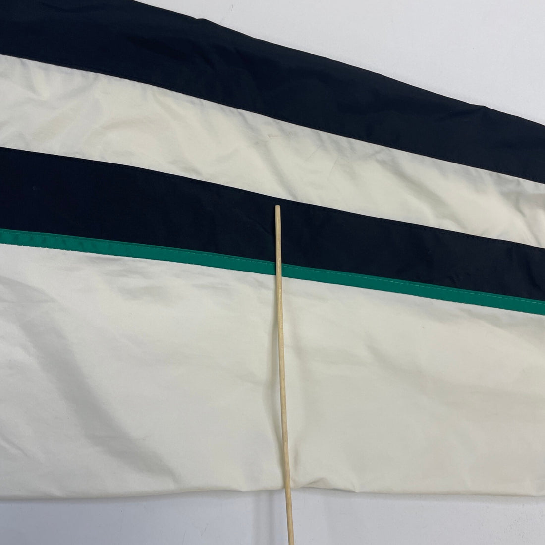 Vintage Adidas Windbreaker Light Jacket Size Large Embroidered