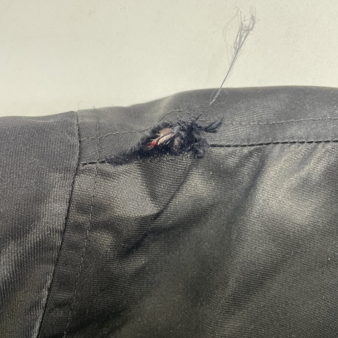 Chicago Bulls Starter Satin Bomber Jacket Size Large NBA