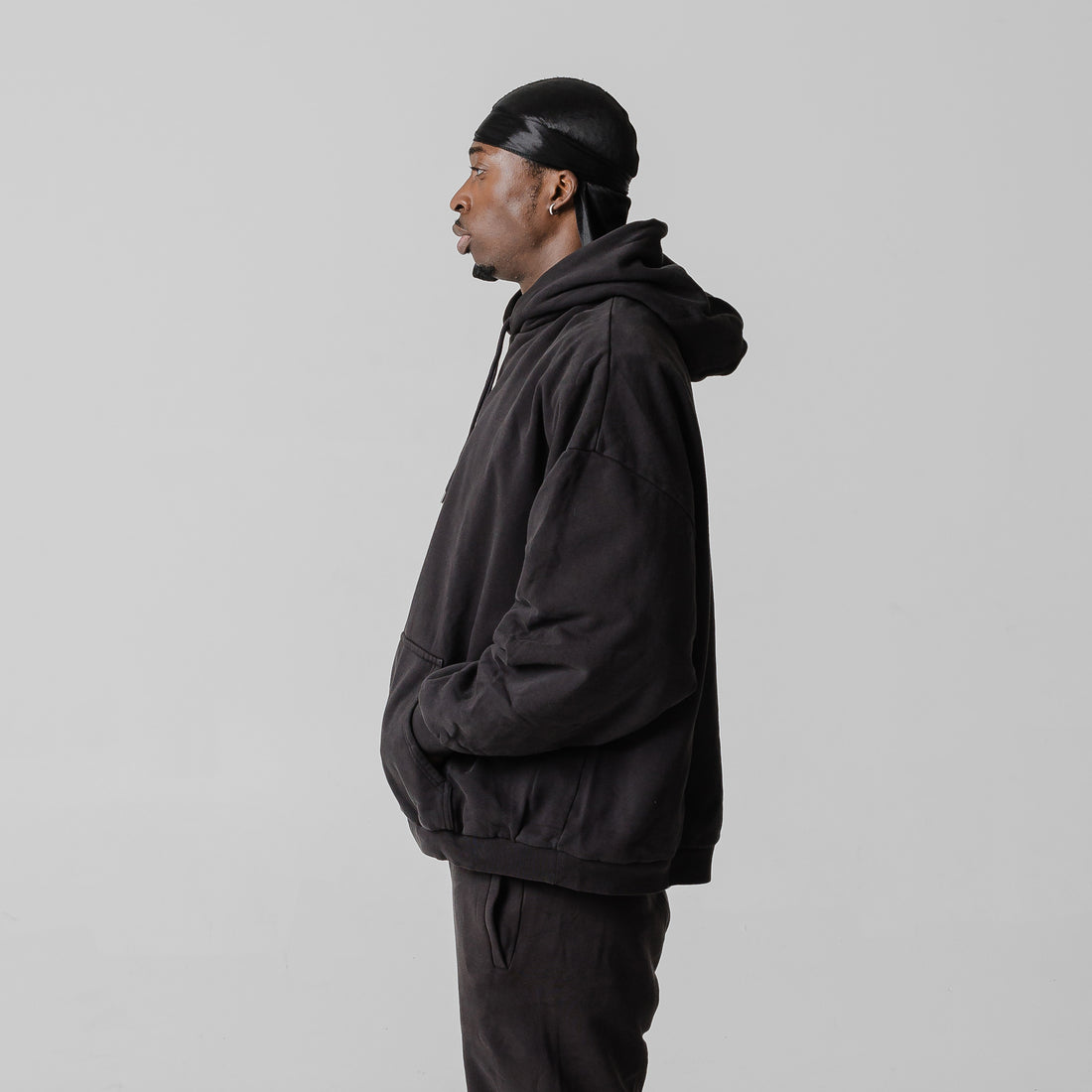 Yeezy Gap Unreleased Season Pullover Sweatshirt Hoodie Black