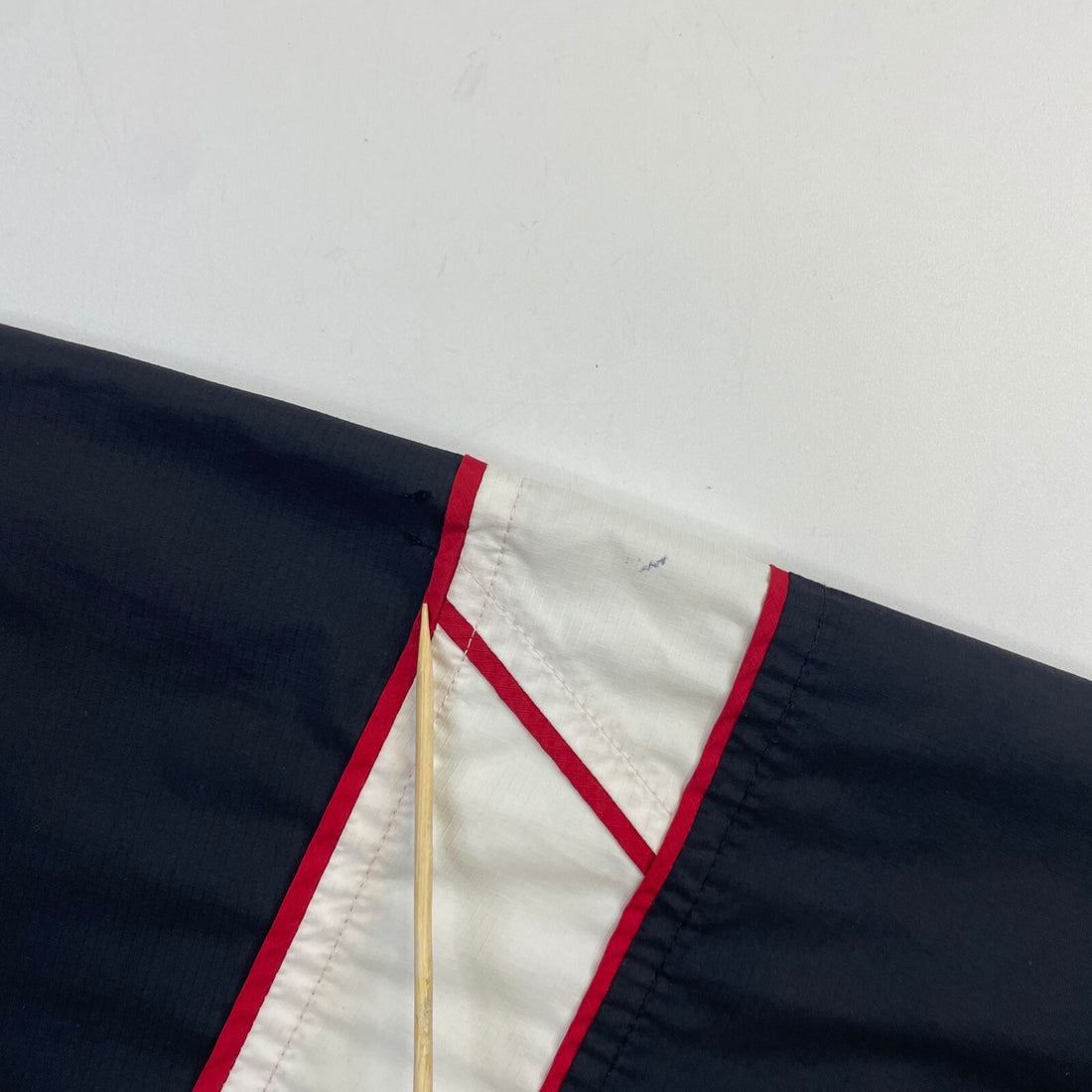 Nike Windbreaker Light Jacket Size Small Black