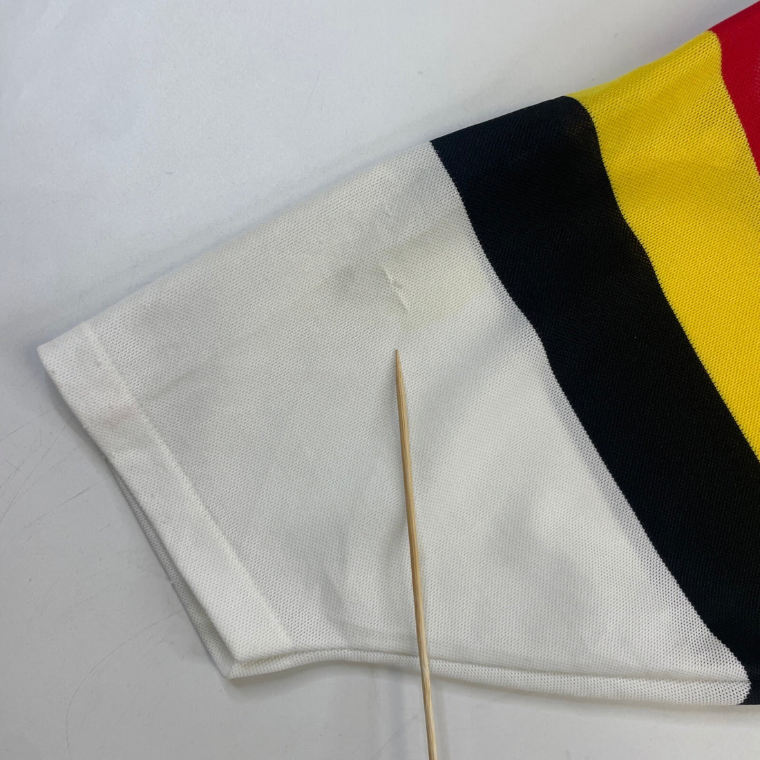 Vintage Vancouver Canucks Russ Courtnall CCM Jersey Size Small 90s NHL