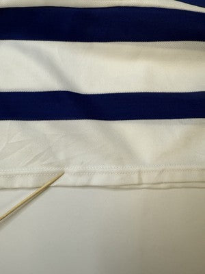 Vintage Toronto Maple Leafs CCM Jersey Size Medium NHL