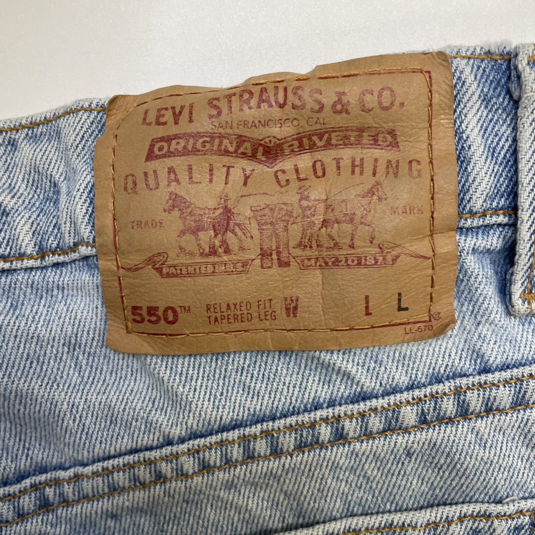 Vintage Levi's 550 Denim Jeans Pants Womens Size 14 Blue Light Wash