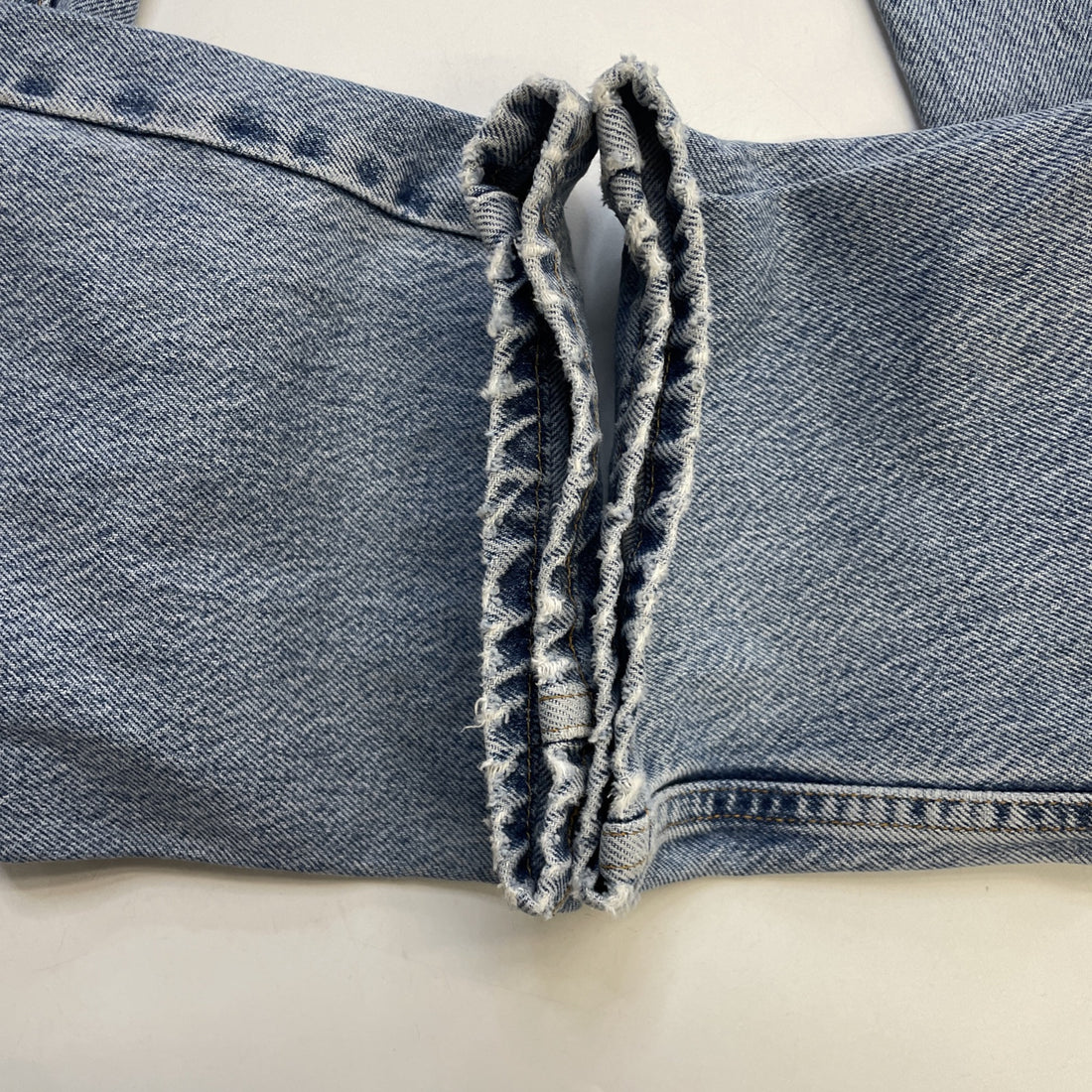 Levi Strauss & Co 550 Denim Jeans Pants Size 33 X 34 Blue