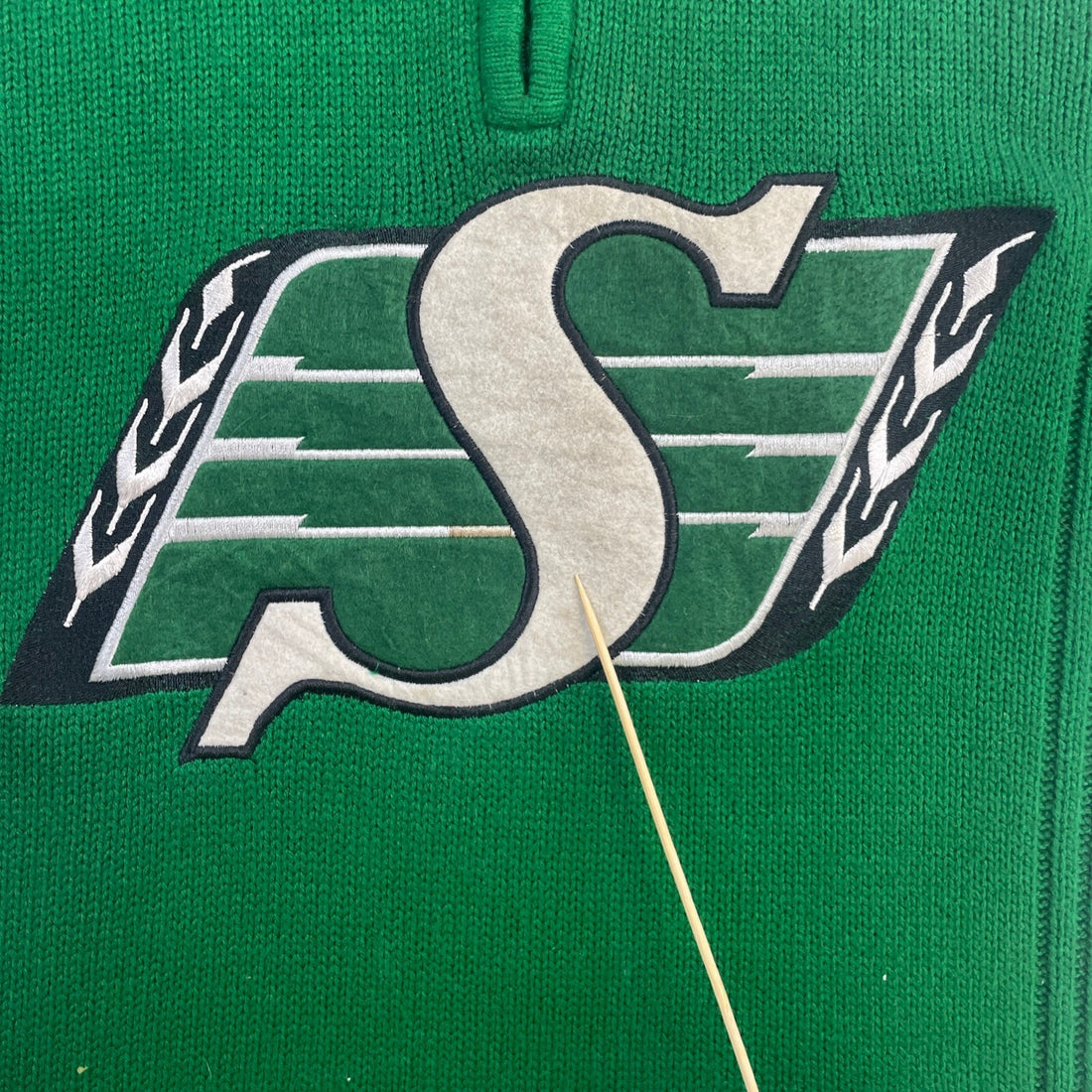 Saskatchewan Roughriders 1/4 Zip Pullover Sweater Size Small CFL