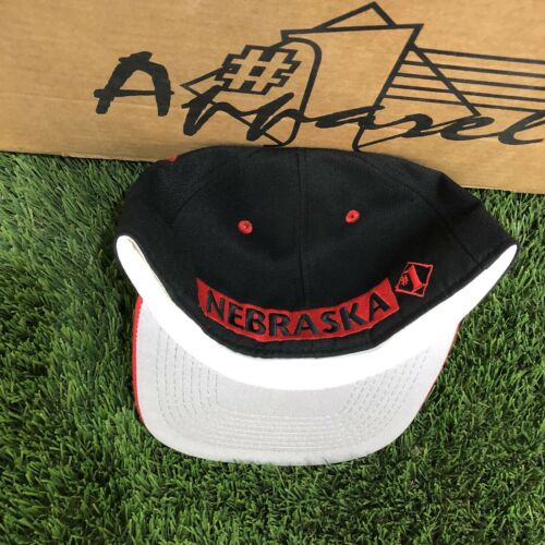 Vintage Nebraska Cornhuskers #1 Apparel NCAA Fitted Size 7 1/2