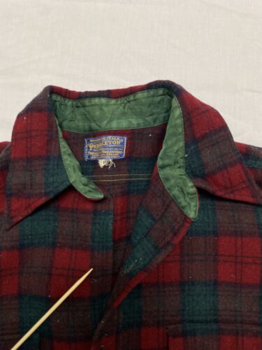 Vintage Pendleton Wool Field Button Up Shirt Size Medium Red Plaid