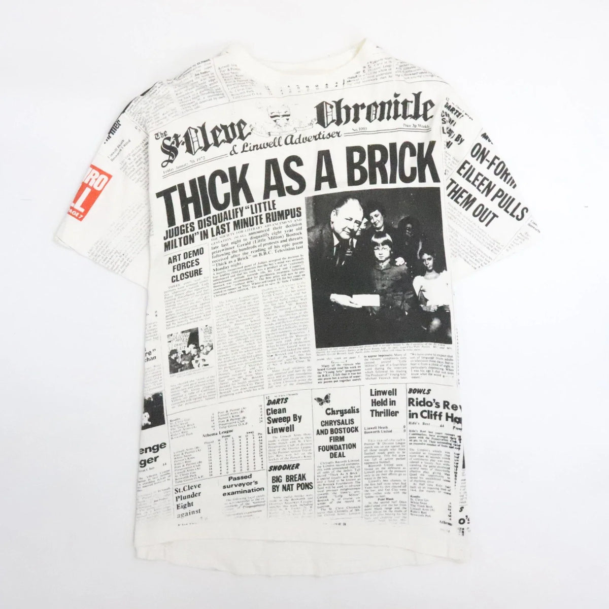 Vintage Jethro Tull Thick As A Brick Newspaper T-Shirt XL All Over Print 90s