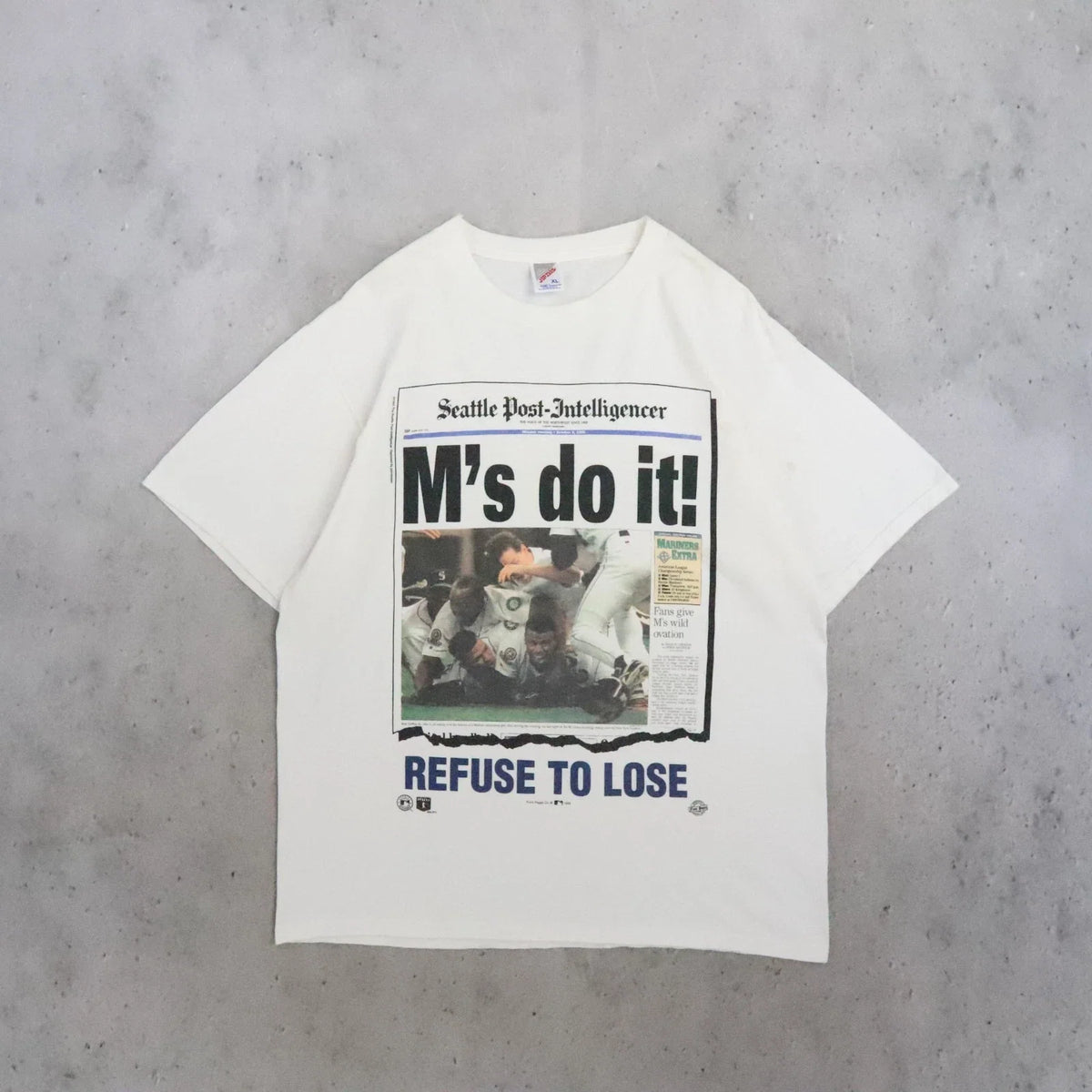 Vintage Seattle Mariners Newspaper T-Shirt 90s