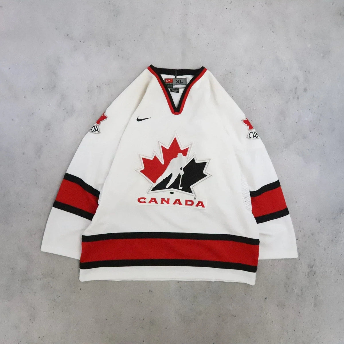 Vintage Team Canada Nike Hockey Jersey IIHF