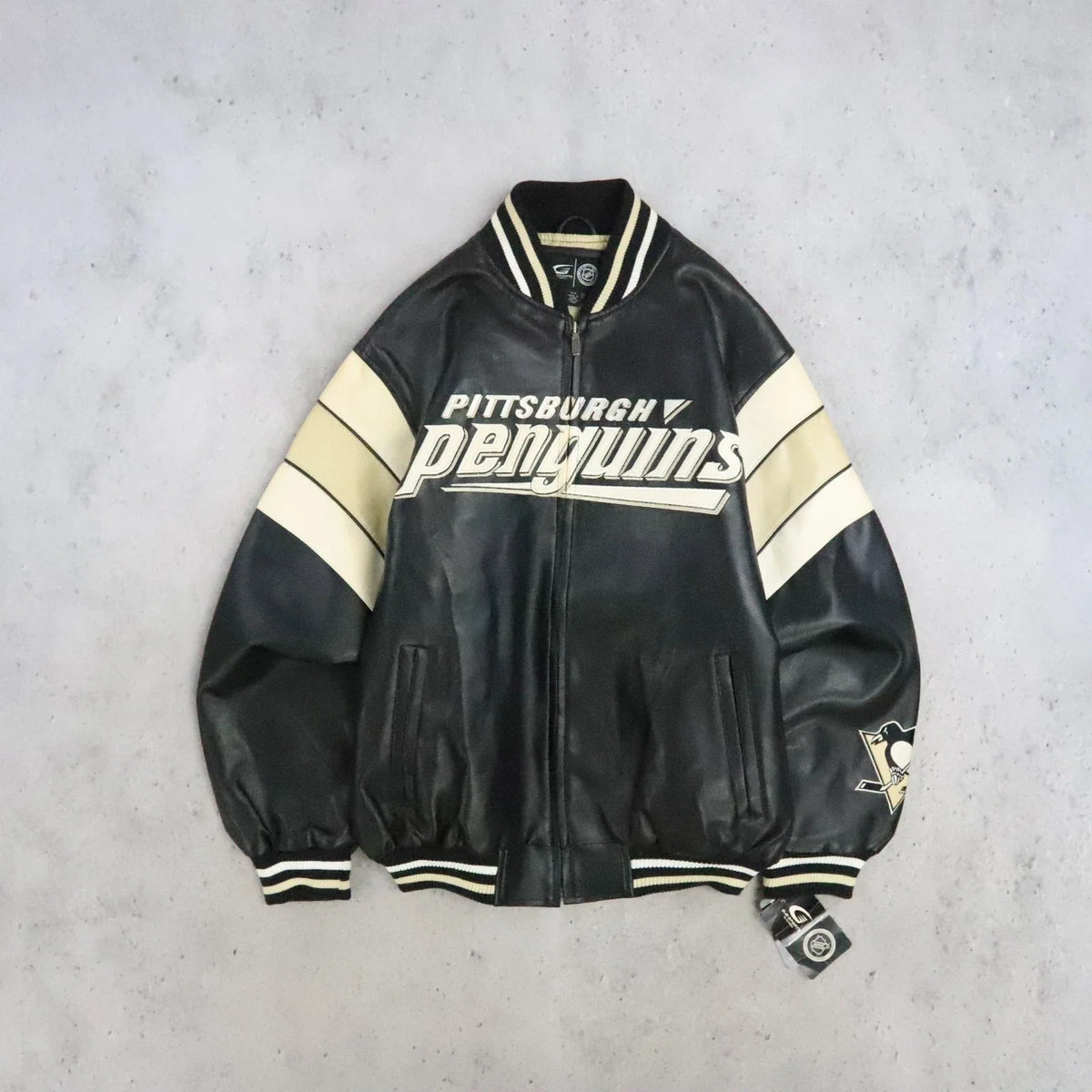 Pittsburgh Penguins G-III Varsity Jacket Medium NHL