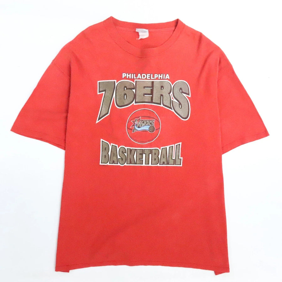 Vintage Philadelphia 76ers Basketball T-Shirt