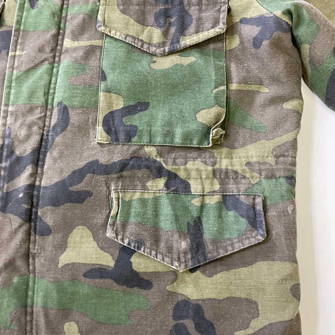 Vintage M-52 Military Army Field Jacket Size Medium Camo