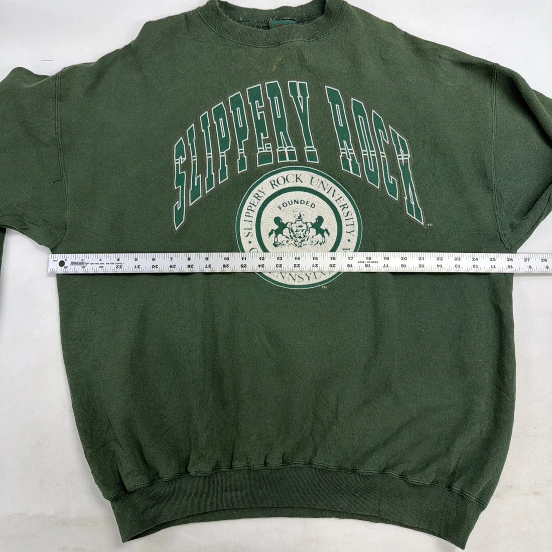 Vintage Slippery Rock Crest Crewneck Sweatshirt Size XL 90s