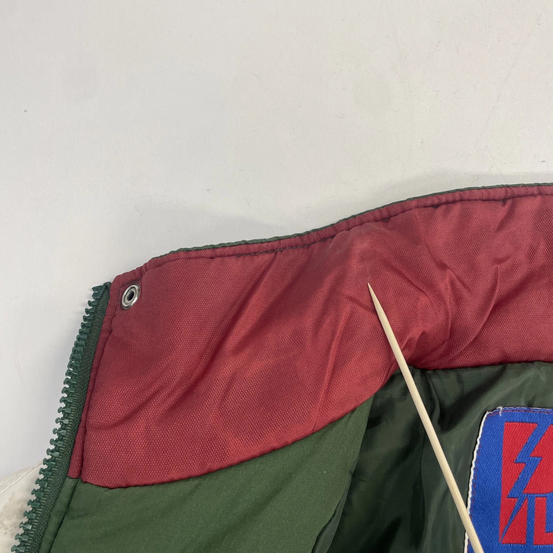 Vintage Seattle Supersonics Pro Player Puffer Jacket Size Medium 90s NBA