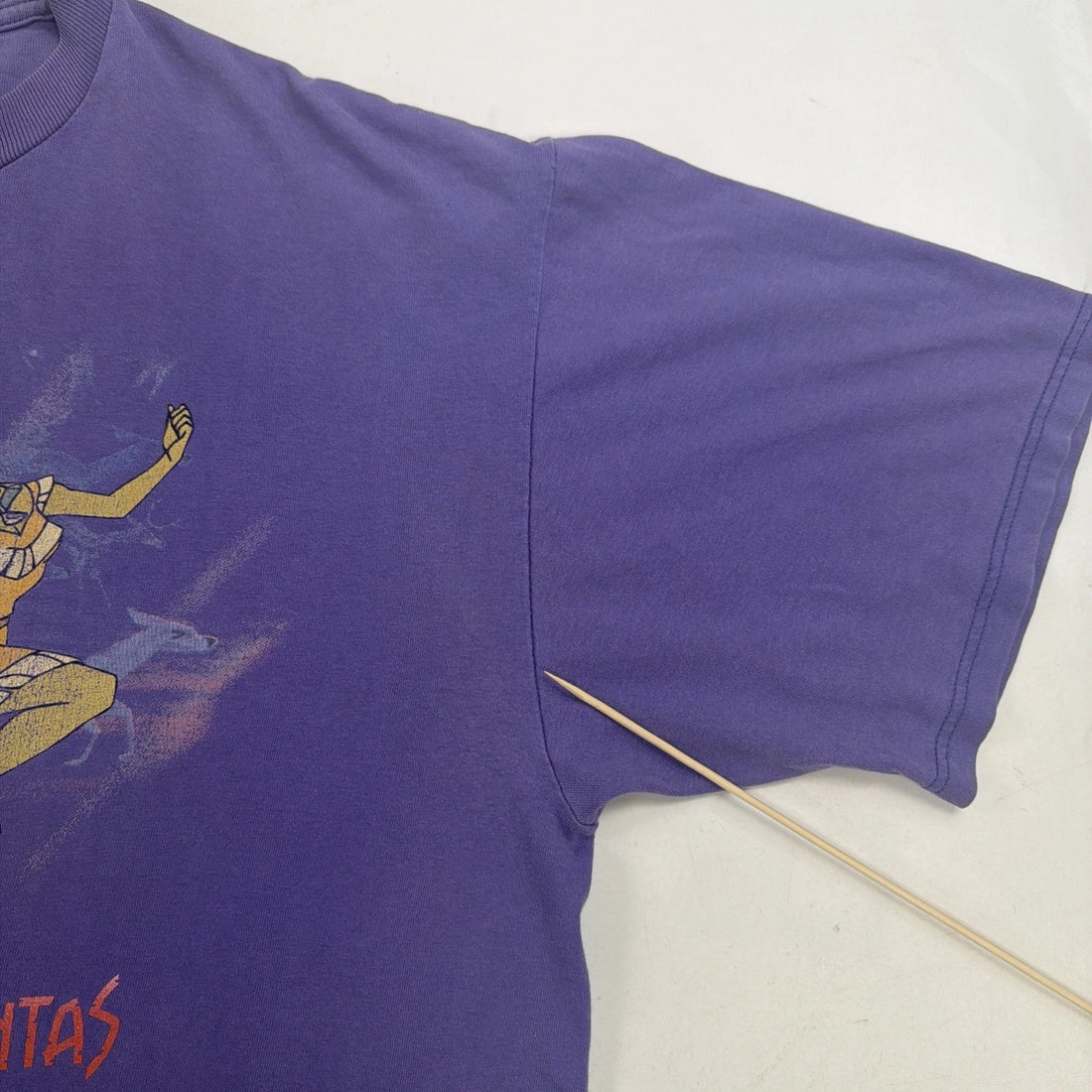 Vintage Pocahontas Disney T-Shirt Size L/XL Purple 90s