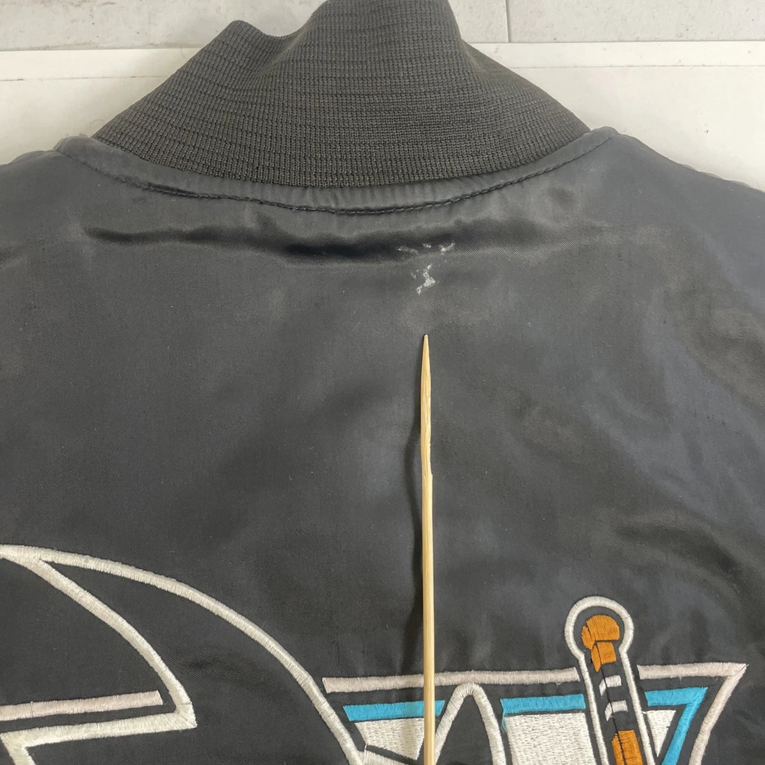 Vintage San Jose Sharks Satin Bomber Jacket Size Medium NHL