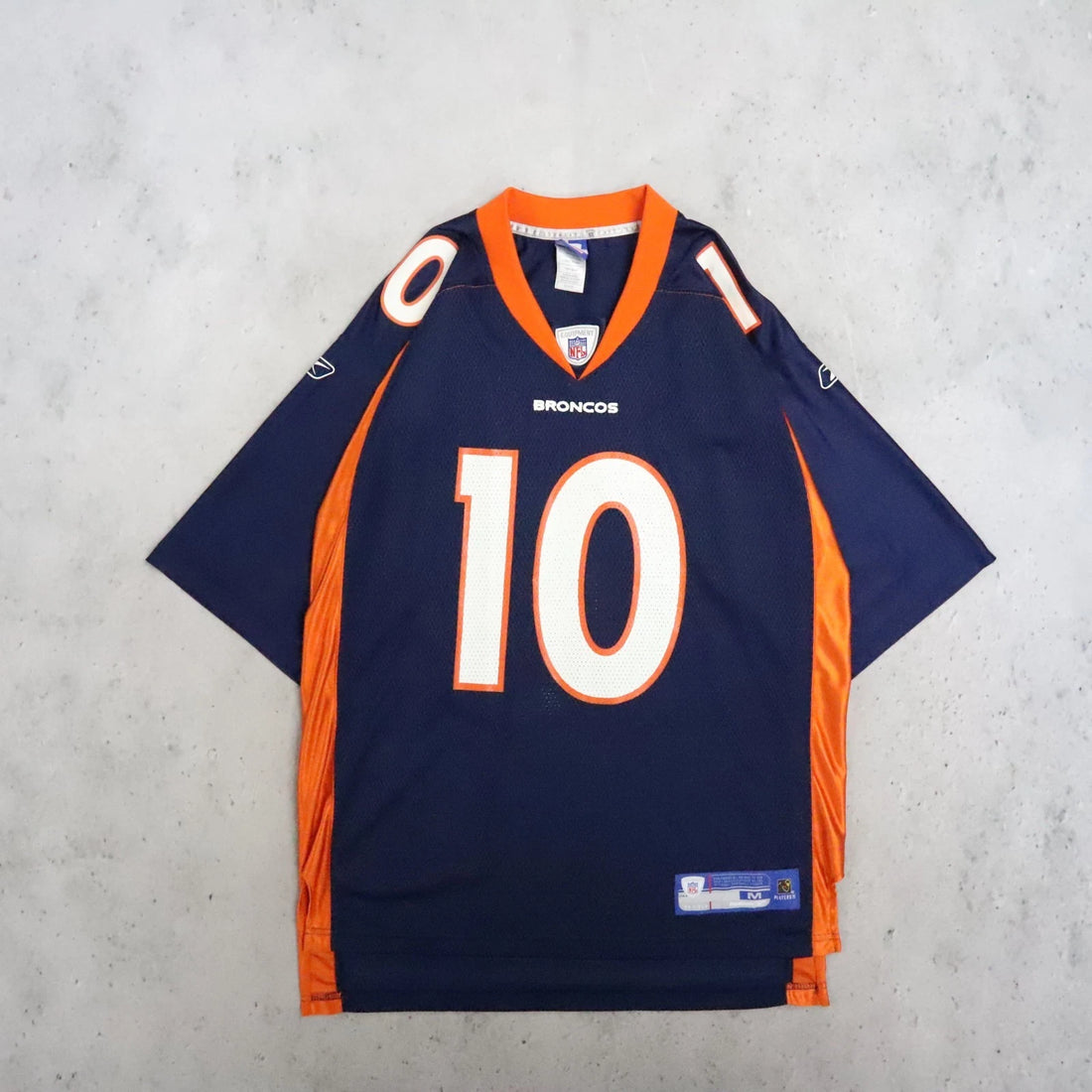 Vintage Denver Broncos Reebok Jersey Size Medium NFL