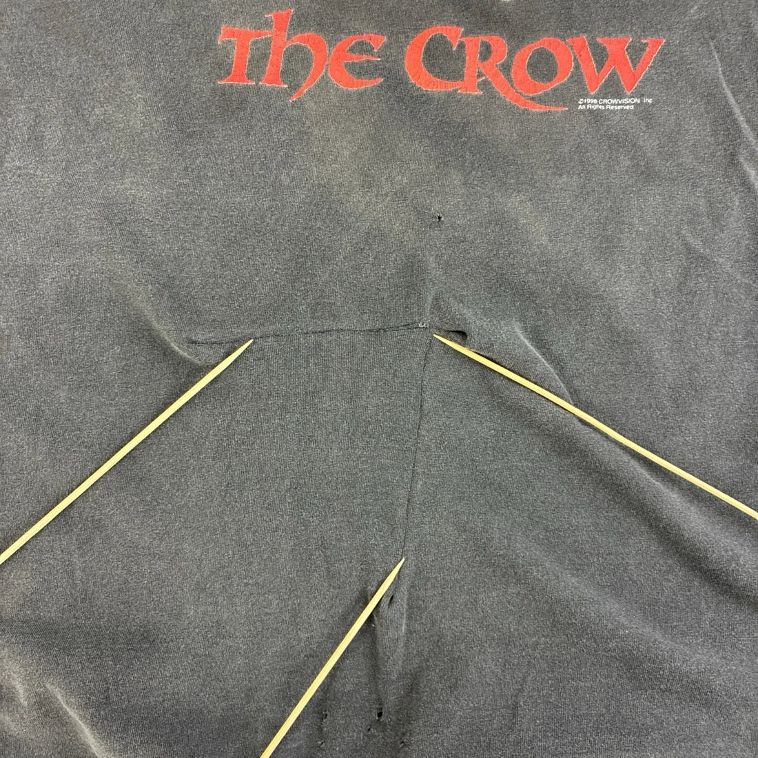 Vintage The Crow Pistol Revolver T-Shirt Size XL Movie Promo 1998 90s