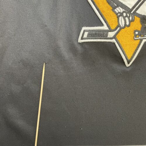 Vintage Pittsburgh Penguins CCM Jersey Size Medium 90s NHL