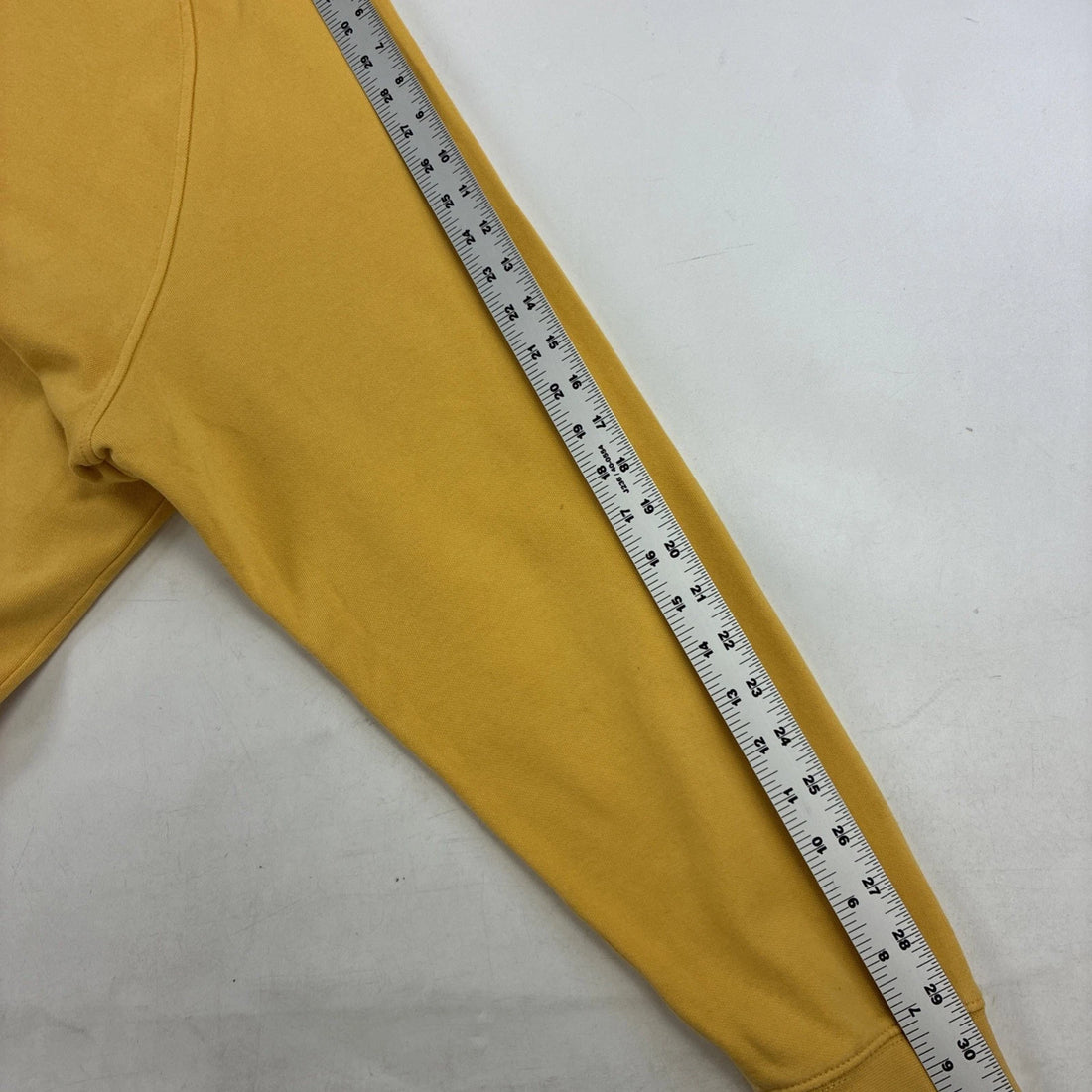 Vintage Nike Crewneck Sweatshirt Size XL Yellow Embroidered Swoosh