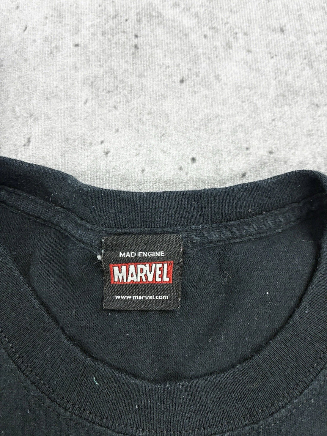 Spider-Man Marvel Mad Engine Foil T-Shirt Size Large