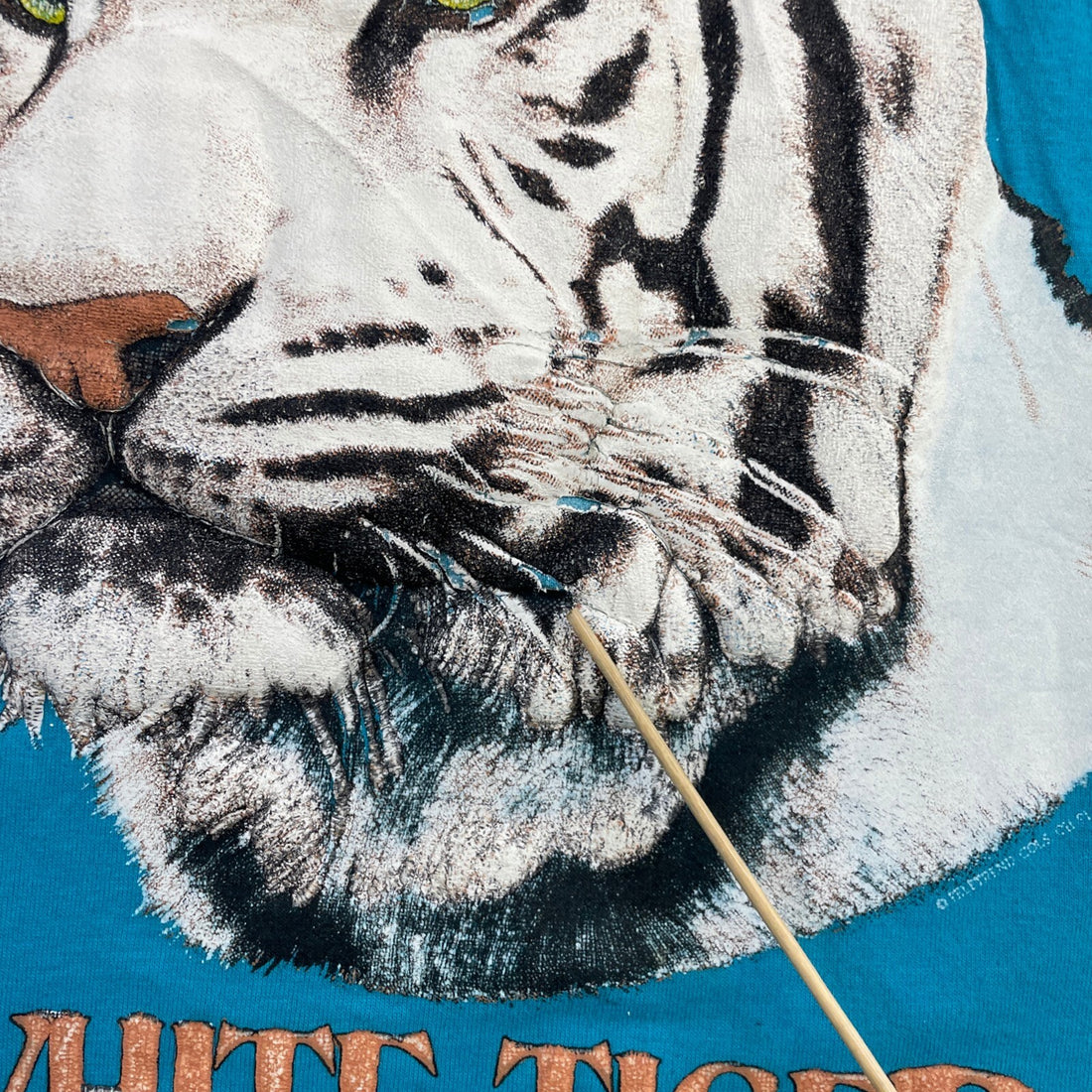 Vintage White Tiger T-Shirt Size XL Teal Nature 90s