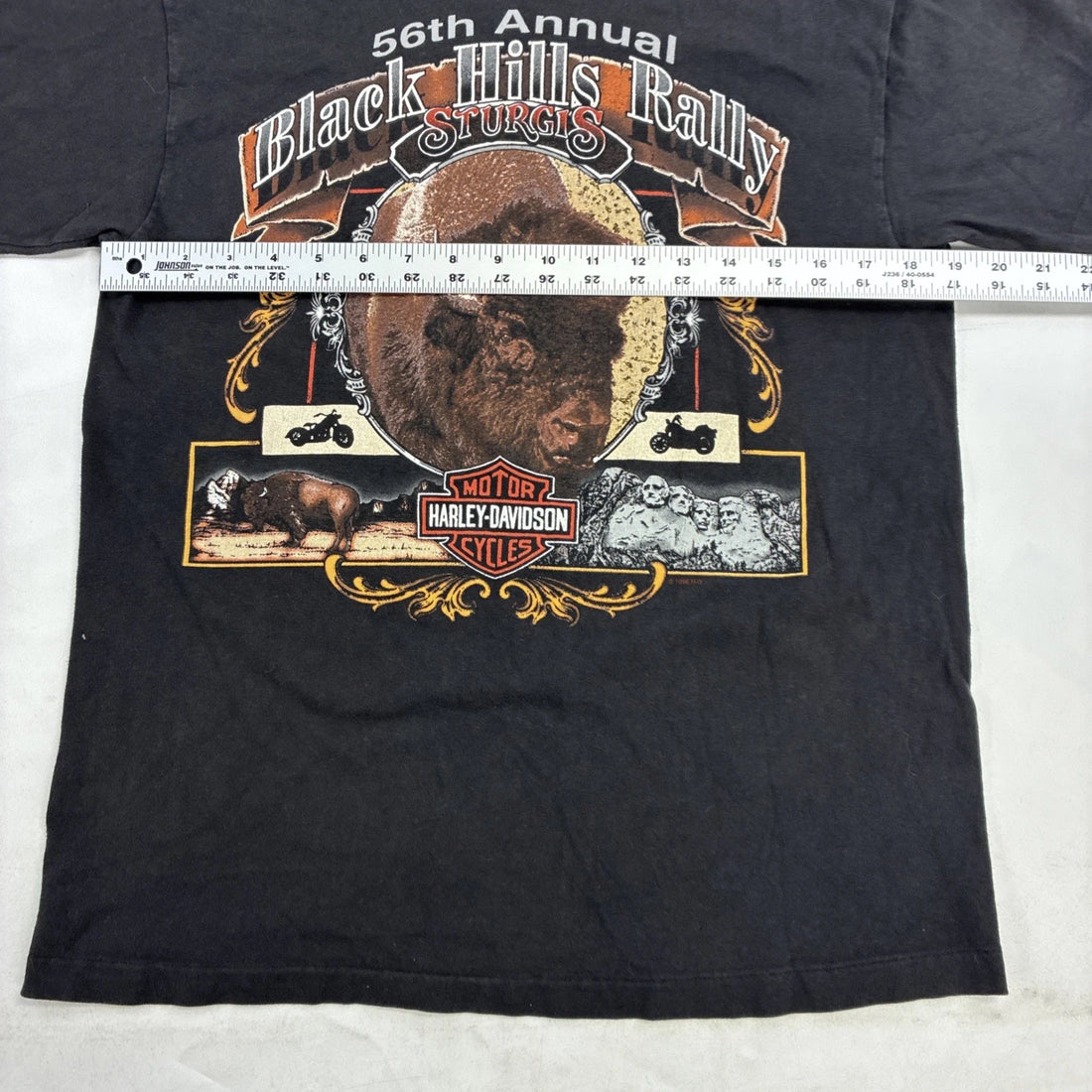 Vintage Harley Davidson Black Hills Rally Sturgis Buffalo T-Shirt Medium 90s