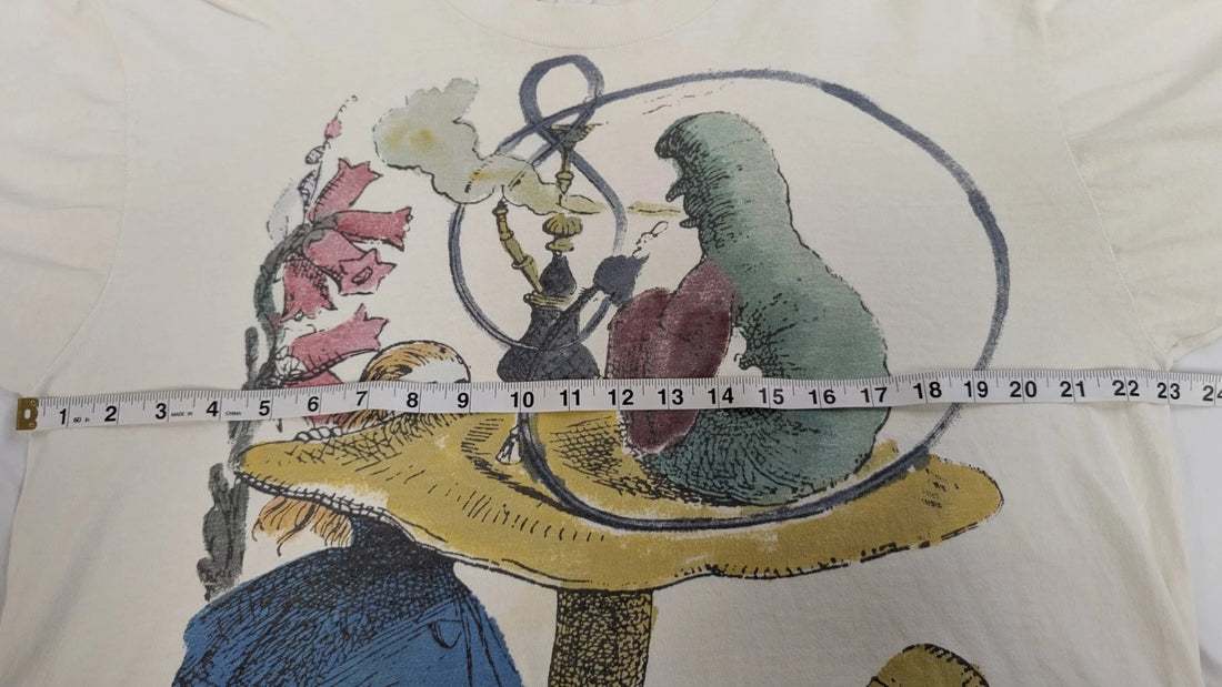 Vintage Alice In Wonderland T-Shirt Size XL 90s