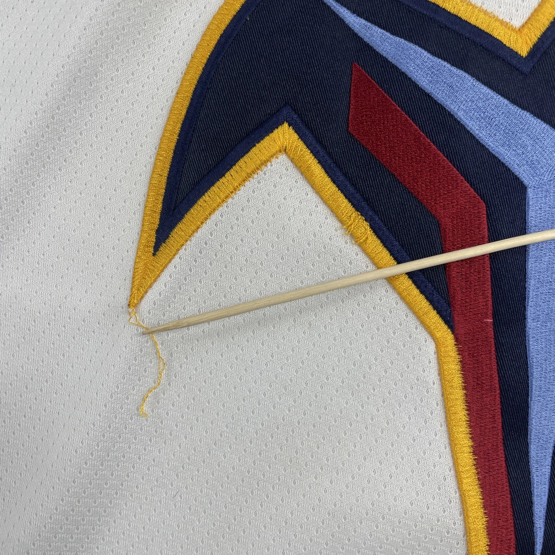 Vintage Atlanta Thrashers CCM Hockey Jersey Size Medium NHL