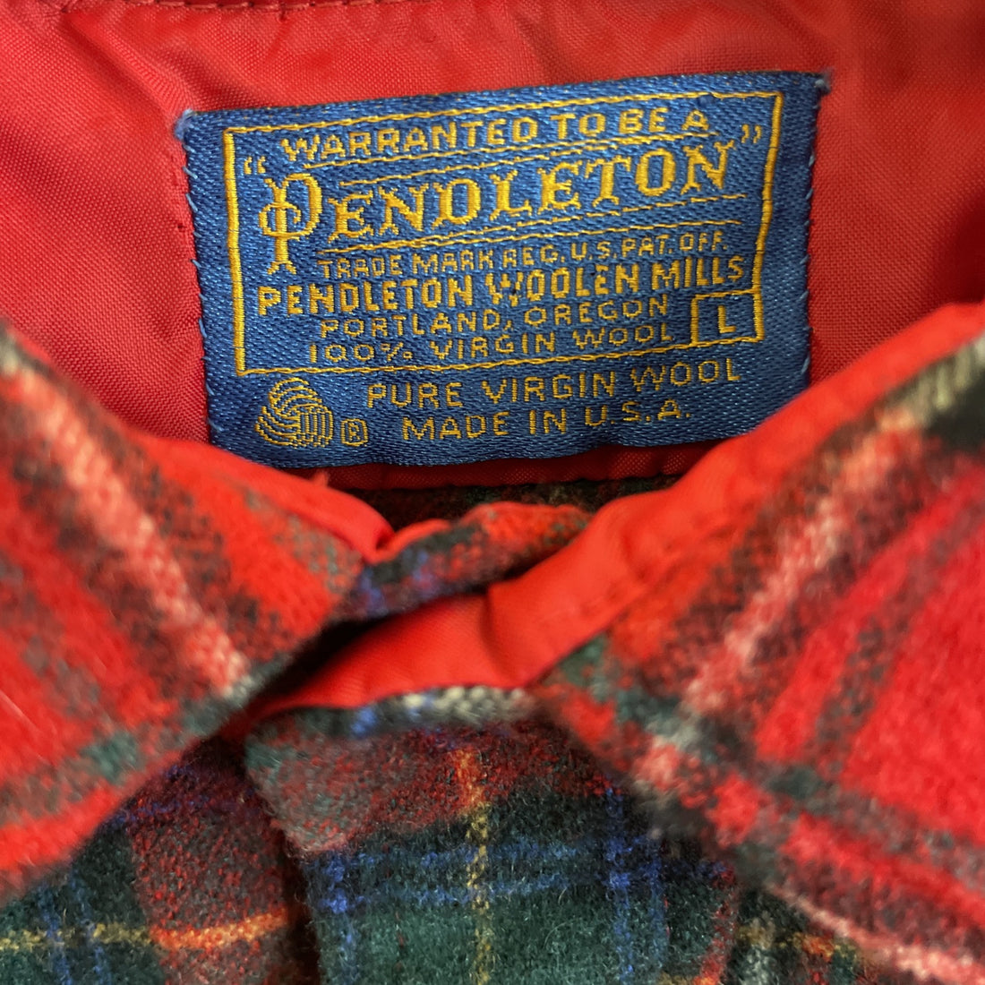 Vintage Pendleton Wool Lodge Button Up Shirt Size Large Red