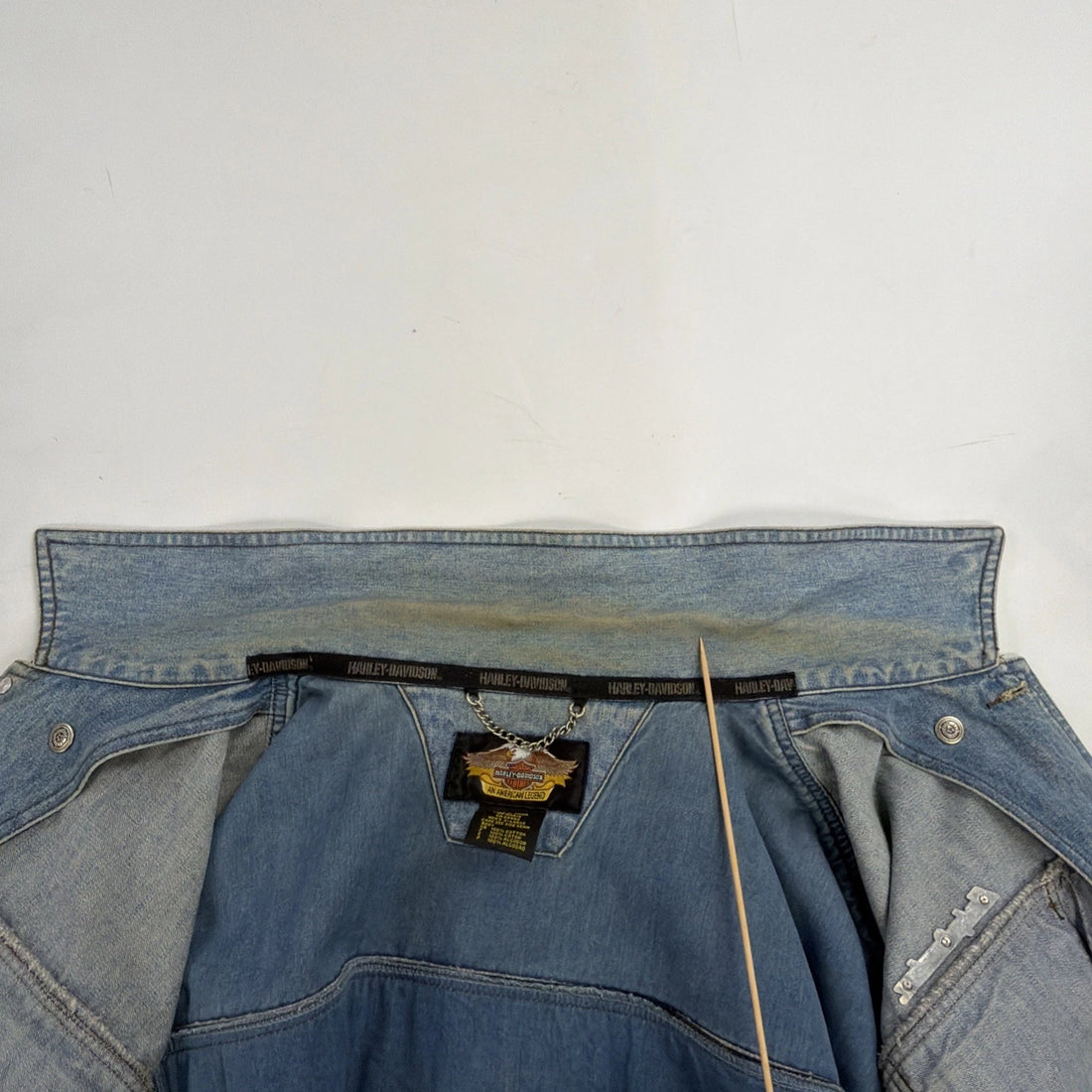 Harley Davidson Motorcycles Denim Trucker Jacket Size XL Leather Embossed Eagle