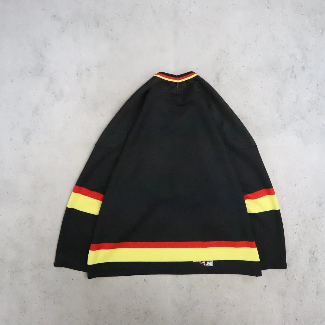 Vintage Vancouver Canucks CCM Jersey Size XL 90s NHL