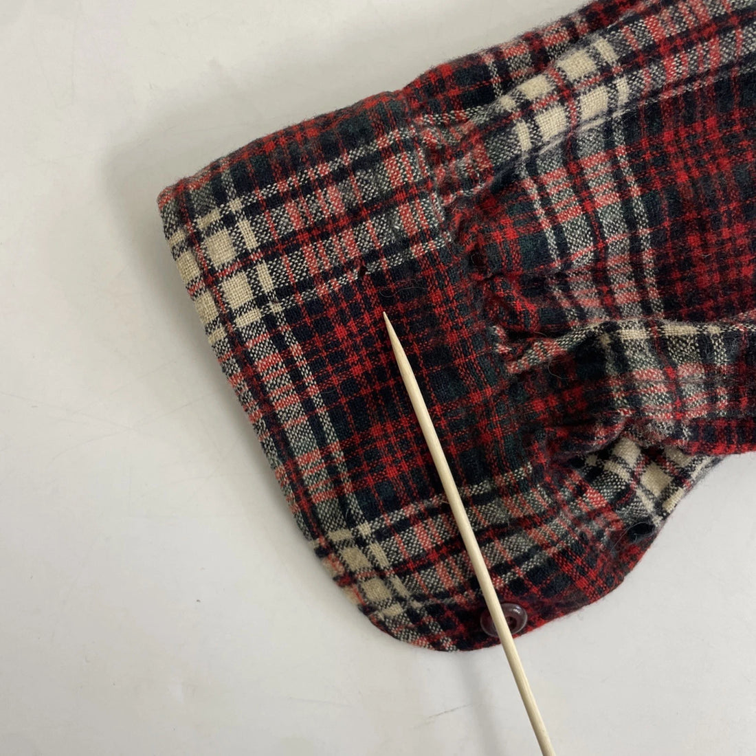 Wool Button Up Shirt Size Medium Red Plaid