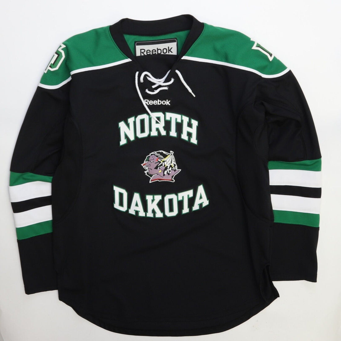 North Dakota Fighting Sioux Reebok Hockey Jersey Size Medium NCAA