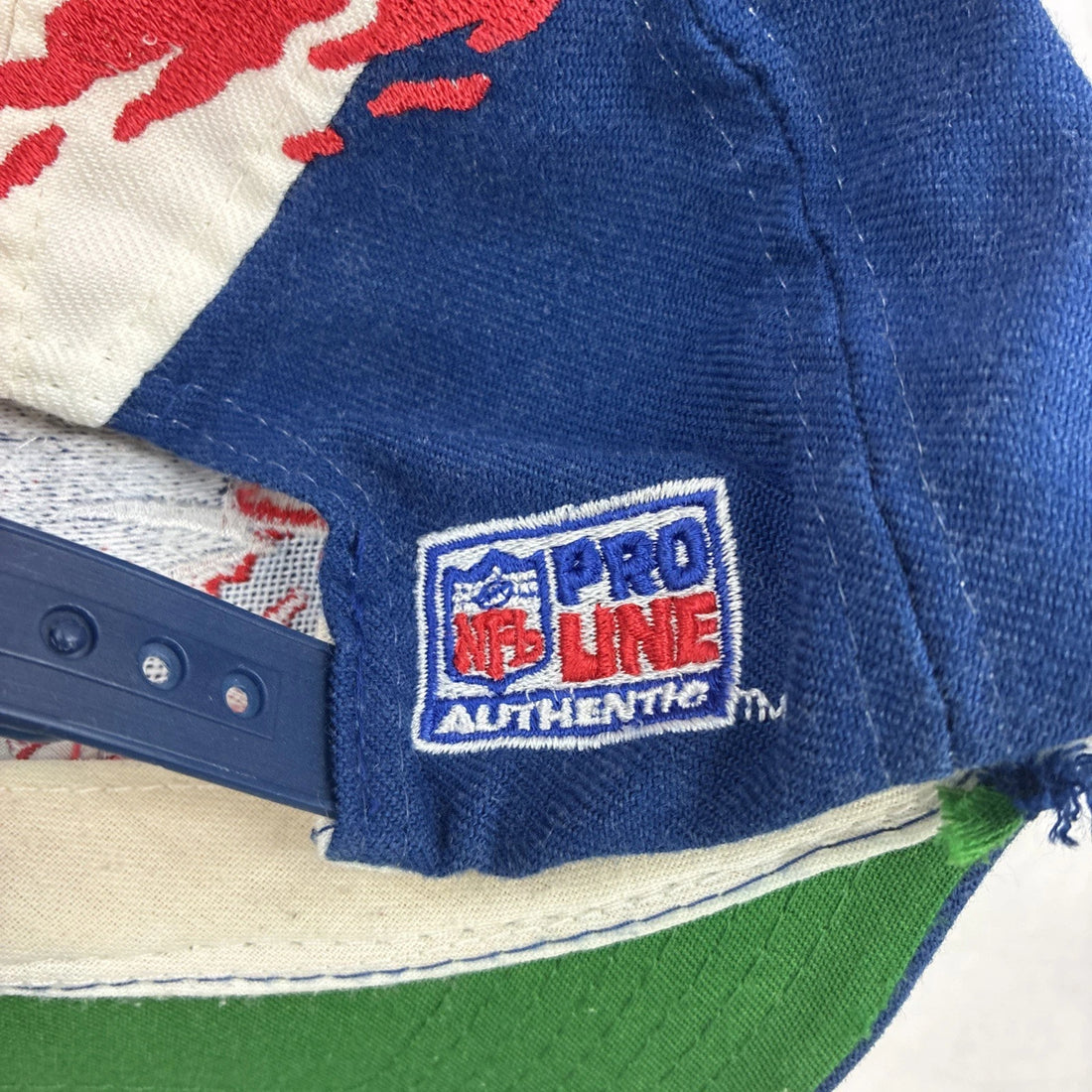 Vintage New England Patriots Wool Logo Athletic Splash Snapback Hat Cap OSFA NFL
