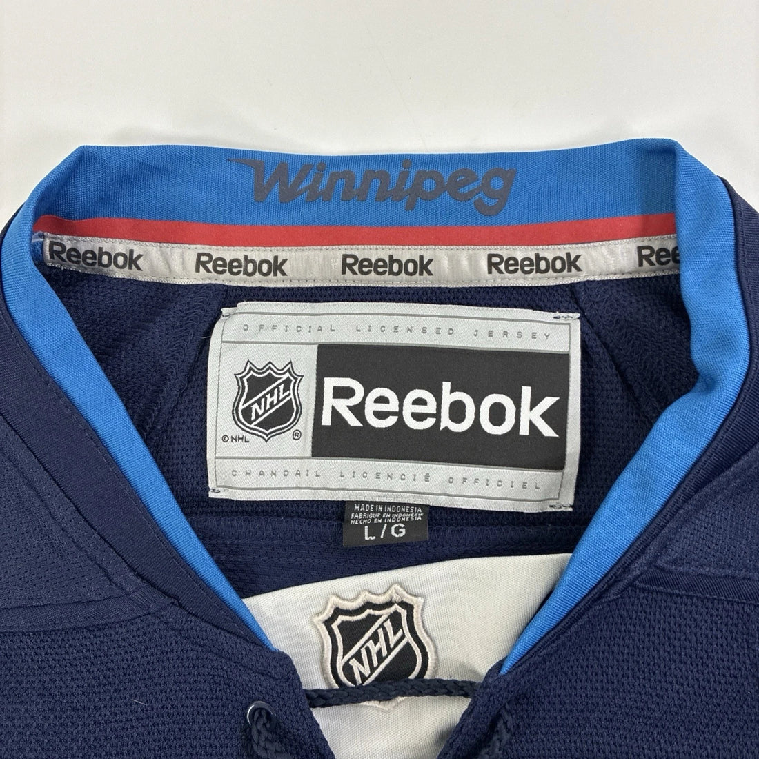 Winnipeg Jets Jacob Trouba Reebok Hockey Jersey Size Large NHL