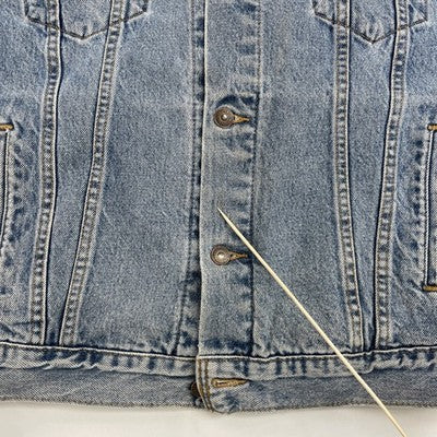 Vintage Levi Strauss & Co. Denim Trucker Jacket Size XL Plaid Lined 70518-0350
