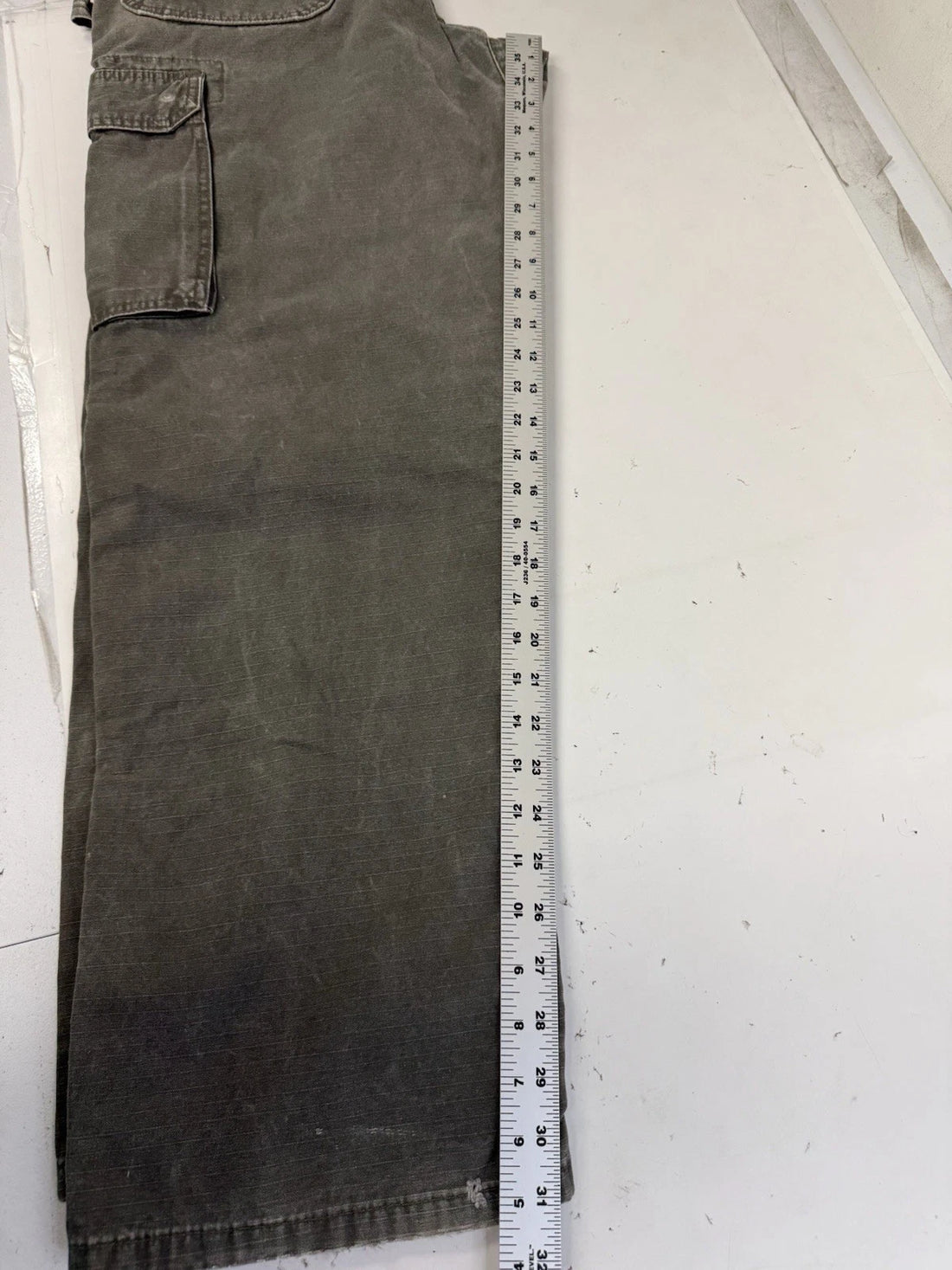 Vintage Wrangler Riggs Cargo Utility Pants Size 33 X 32